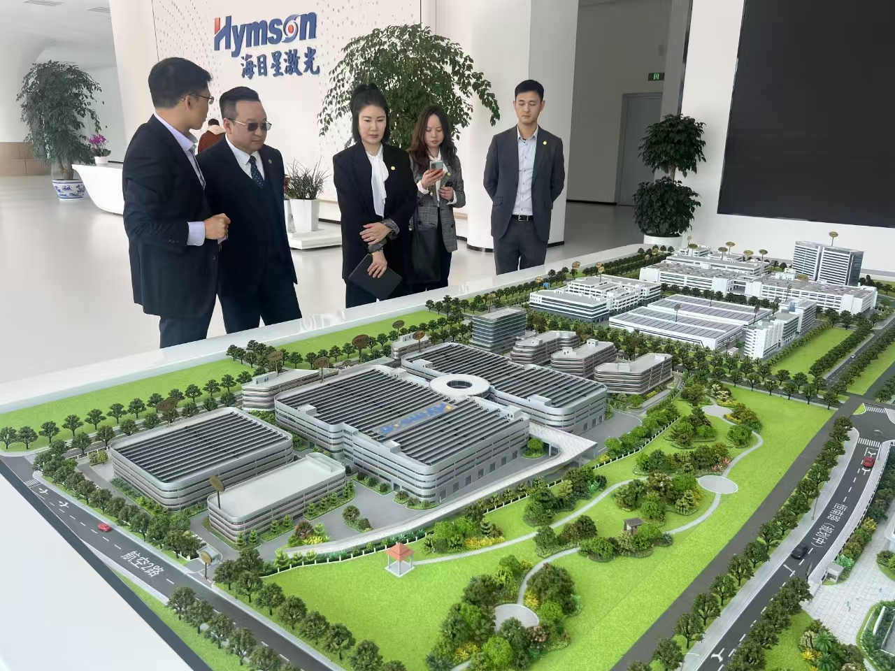 科芯智谷董事长实地考察海目芯微四川分公司