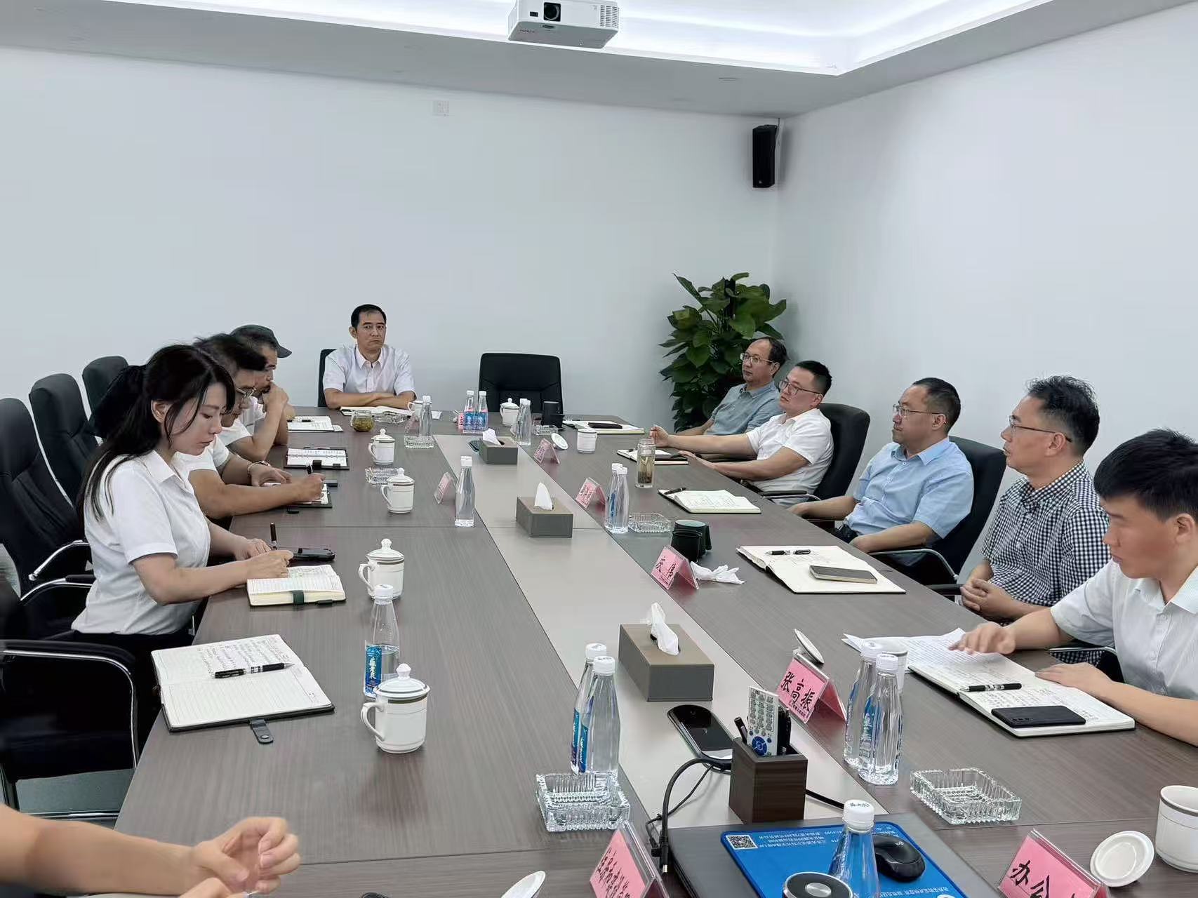 甘眉工业园区联合科芯智谷召开重点项目推进会